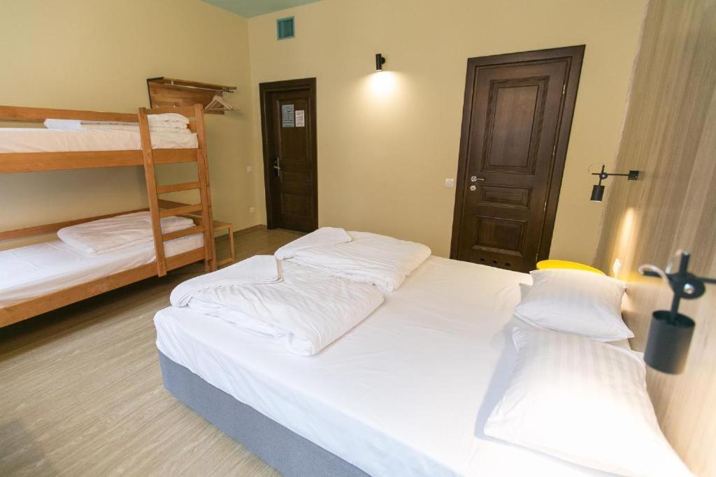 Dream Hostel Lviv Ngoại thất bức ảnh