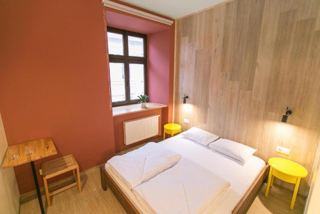 Dream Hostel Lviv Ngoại thất bức ảnh